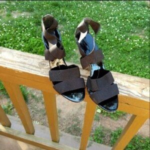 BCBGMaxAzria Black Strappy Block Cone 4" Heels 8